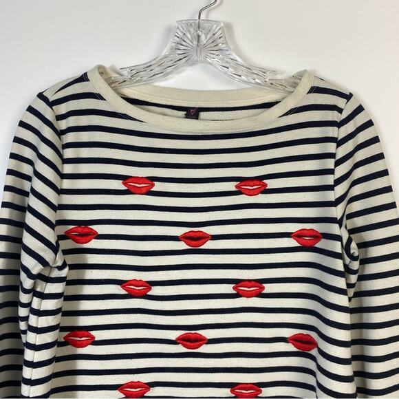 Betsey Johnson Performance Womens Striped Embroidered Kiss Lips Top Size XS - Picture 4 of 13